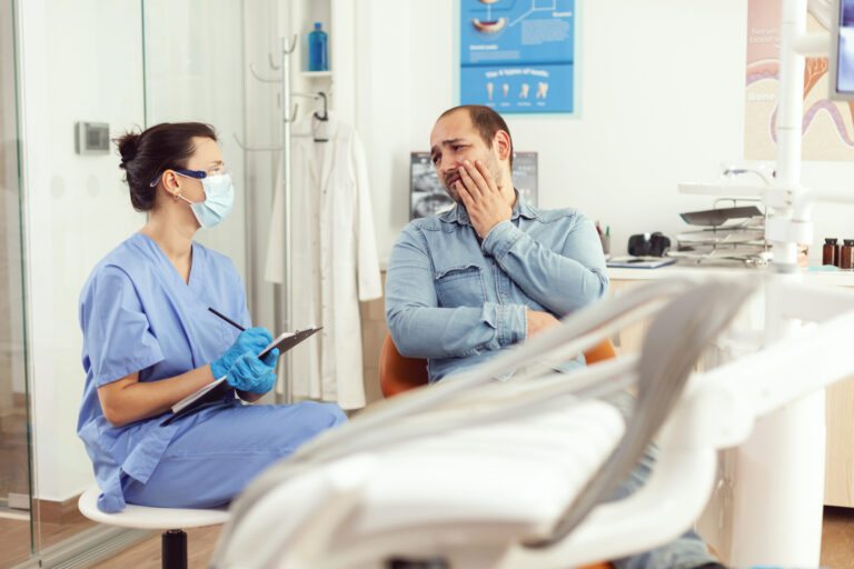 Why Great Bridge & Chesapeake Families Choose a Local Emergency Dentist Over the ER